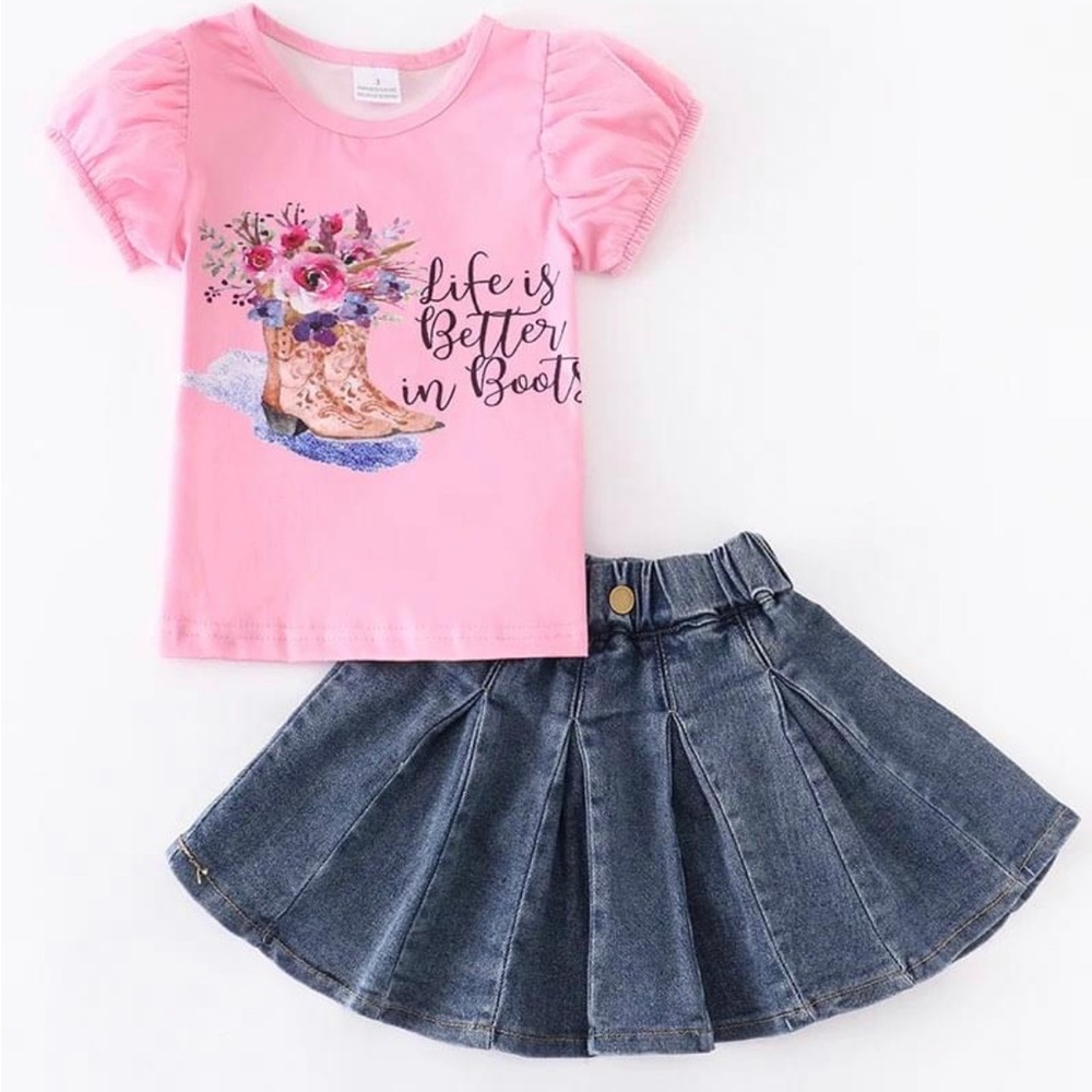 New Size 3T 2 piece tee and denim skirt set